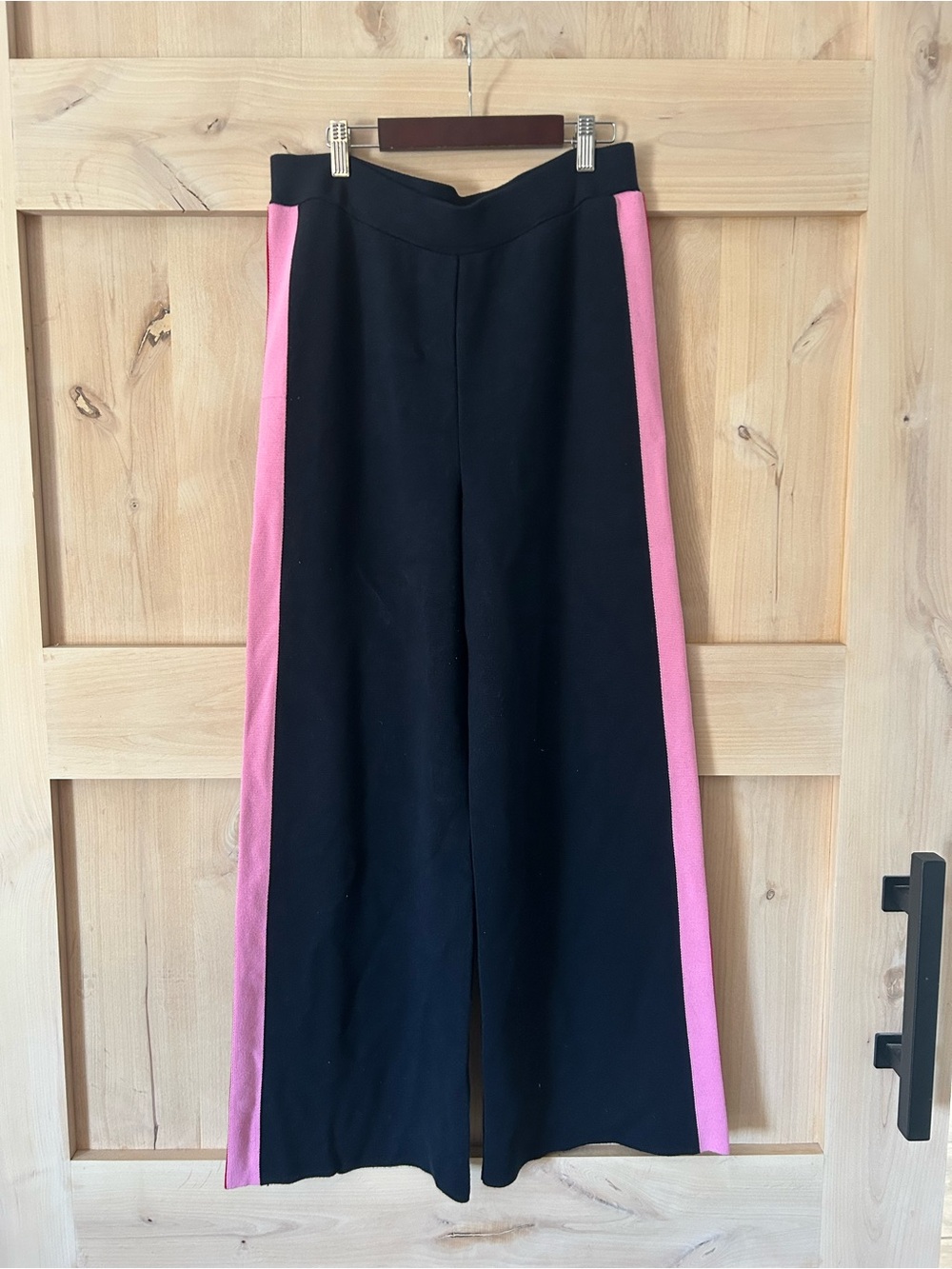 Maeve Anthropologie wide Leg Black Track pants Pink red Stripe  Women’s medium,